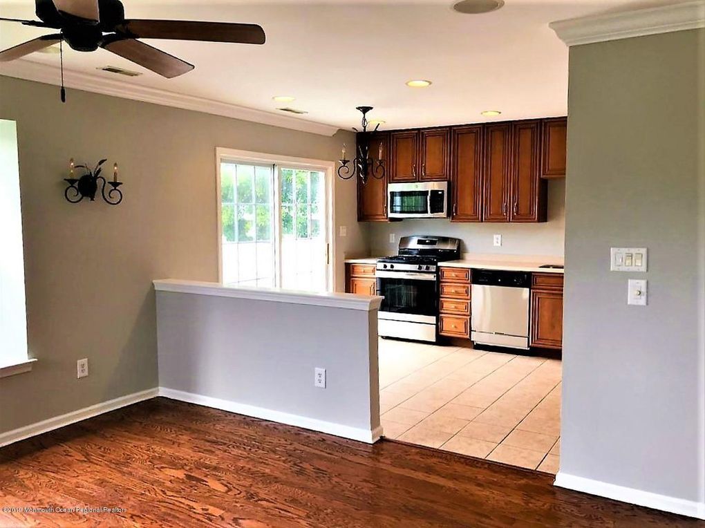 family-to-kitchen
